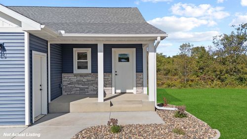 415 Finvold St, WOODVILLE, WI, 54028-9719 | Card Image