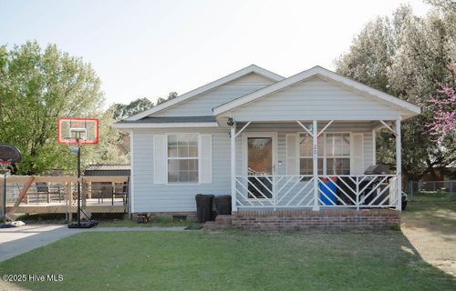 209 Crestmont Dr, Rockingham, NC, 28379-9784 | Card Image