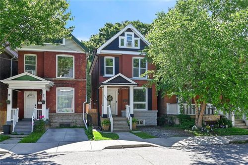 179 Burris St, Hamilton, ON, L8M2J7 | Card Image