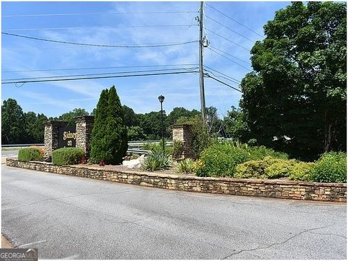 2212 Huntingdon Ct, Gainesville, GA, 30506-1171 | Card Image