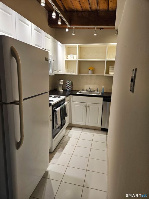 311-12 Water St, Mystic, CT, 06355-2565 | Card Image