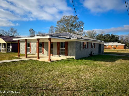 45 Sinclair St, Lucedale, MS, 39452-5811 | Card Image