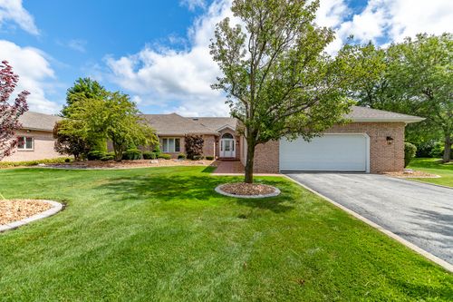 115 Saint Andrews Dr, Schererville, IN, 46375-2954 | Card Image