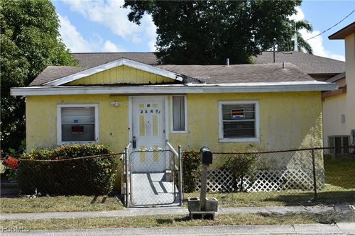 2849 Price Ave, Fort Myers, FL, 33916-4213 | Card Image