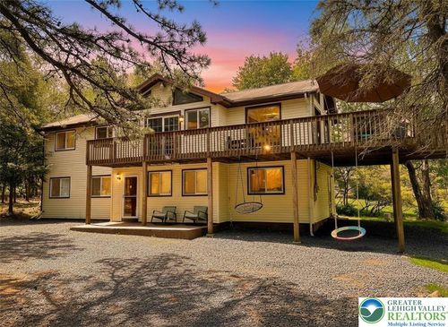 177 Elmwood Dr, ALBRIGHTSVILLE, PA, 18210-7738 | Card Image