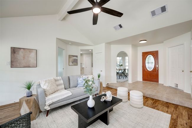 16302 Bates Cv, House other with 3 bedrooms, 2 bathrooms and 4 parking in Pflugerville TX | Image 12