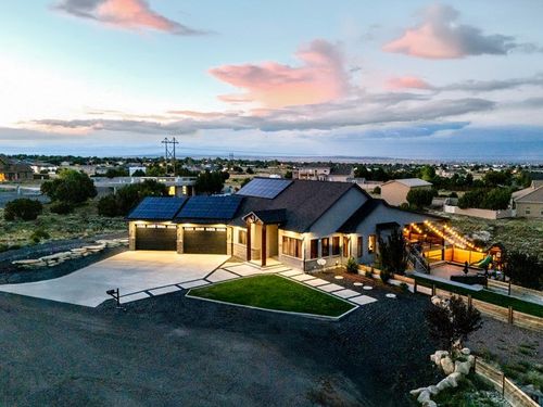 1186 S Mountainside Ct, Pueblo West, CO, 81007-7594 | Card Image