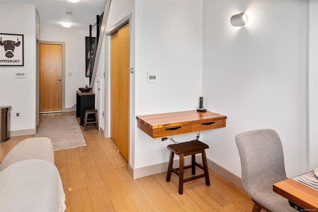 317 - 599 Pandora Ave, Condo with 1 bedrooms, 2 bathrooms and 1 parking in Victoria BC | Image 17