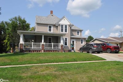 102 N Main Street, Home with 4 bedrooms, 1 bathrooms and null parking in Carroll IA | Image 3