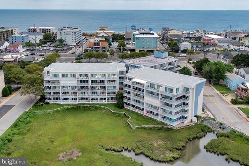 c40303-7901 Coastal Hwy, OCEAN CITY, MD, 21842-2839 | Card Image