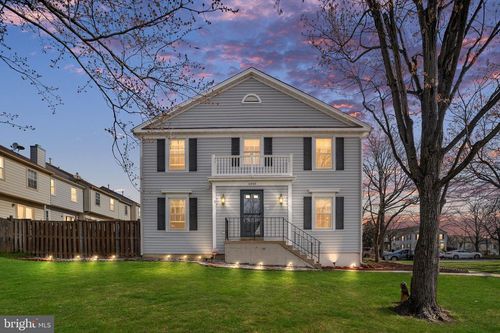 10898 Stone Hill Ln, MANASSAS, VA, 20109-2864 | Card Image