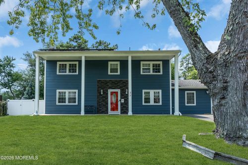 37 Old Bridge Dr, Howell, NJ, 07731-2335 | Card Image