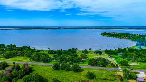 Lot 7 Bordeaux Lane, Corsicana, TX, 75109 | Card Image