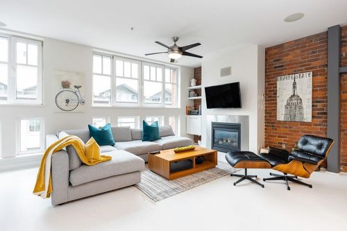 410-1072 Hamilton St, Vancouver, BC, V6B2R9 | Card Image