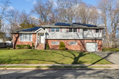 27 Viewpoint Rd, Wayne, NJ, 07470-3424 | Card Image