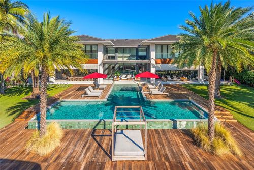 385 Centre Is, Golden Beach, FL, 33160-2201 | Card Image