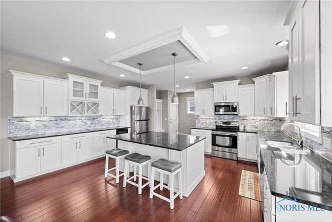 9575 Newbury Ln, House other with 4 bedrooms, 4 bathrooms and 3 parking in Whitehouse OH | Image 11