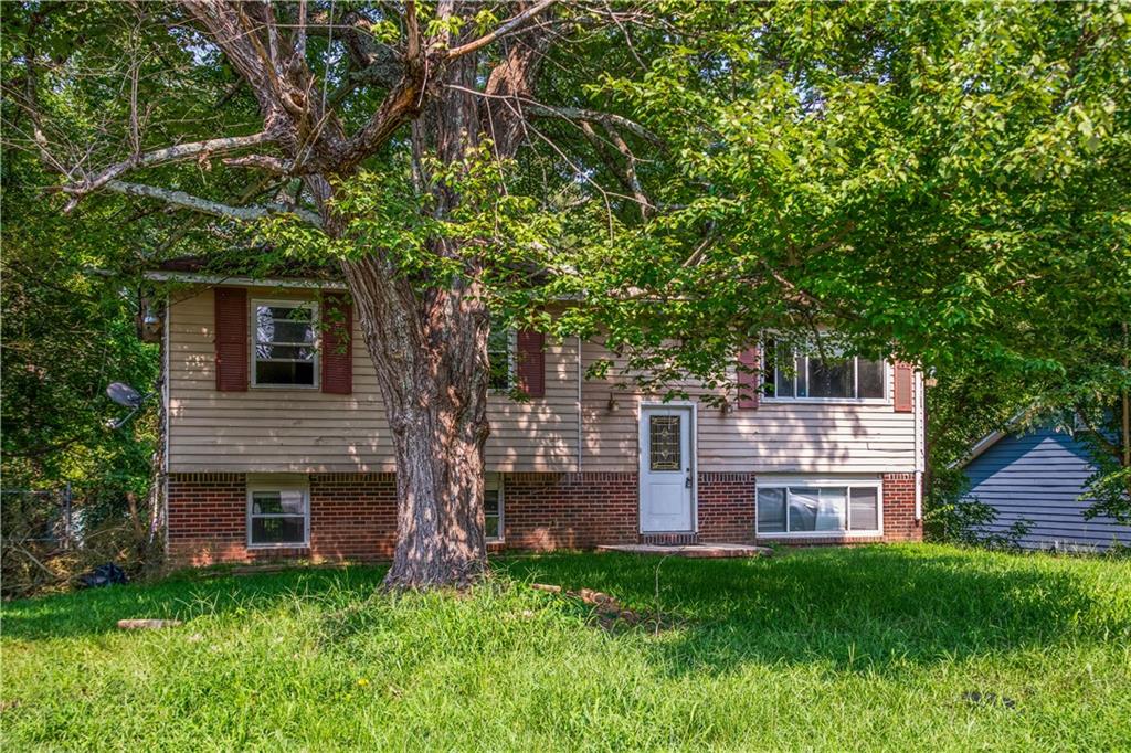 Residential in Riverdale 4