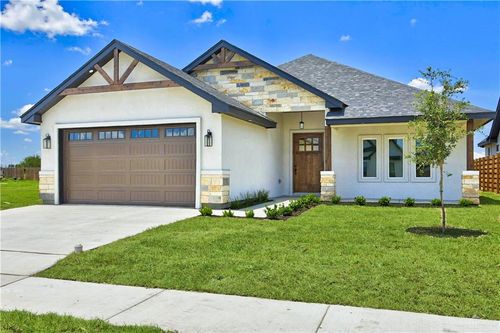 912 Magnolia St, Mission, TX, 78573-2850 | Card Image
