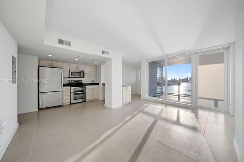 apt-1014-910 West Ave, Miami Beach, FL, 33139-5244 | Card Image