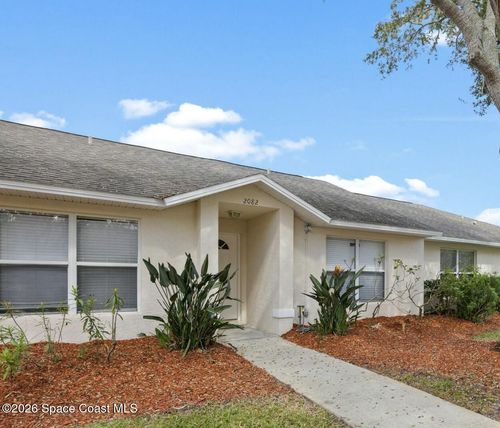 2082 Foxwood Dr, Melbourne, FL, 32935-4352 | Card Image
