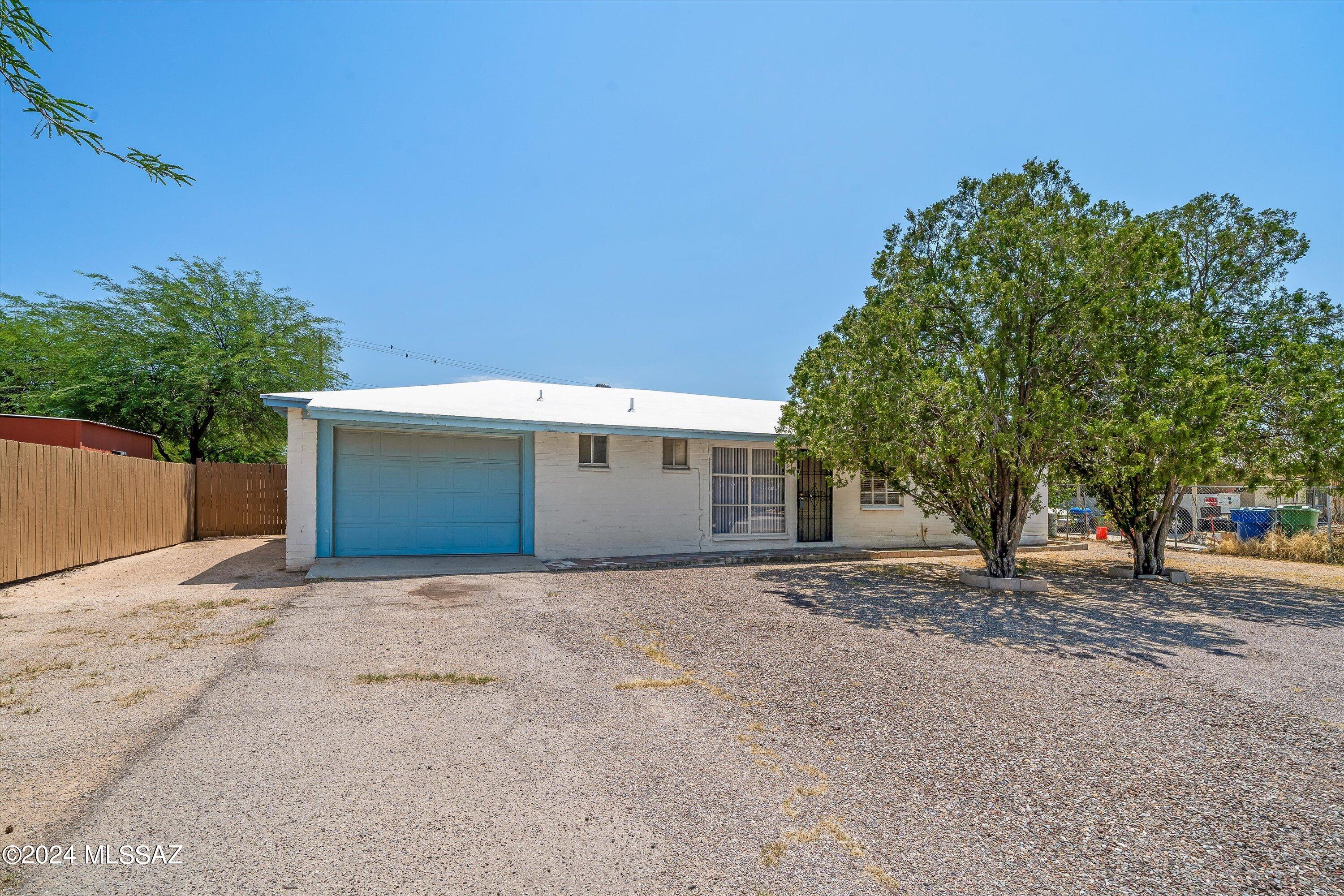 31st St, Tucson, AZ 85711