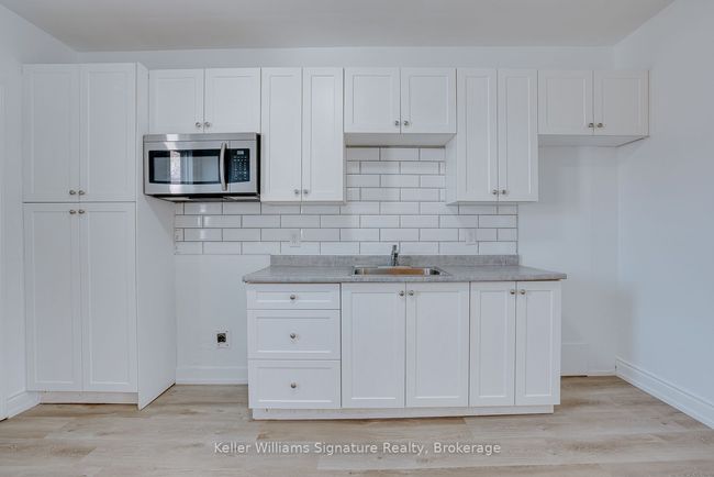 43 Centre St, Home with 5 bedrooms, 3 bathrooms and 2 parking in St. Catharines ON | Image 17