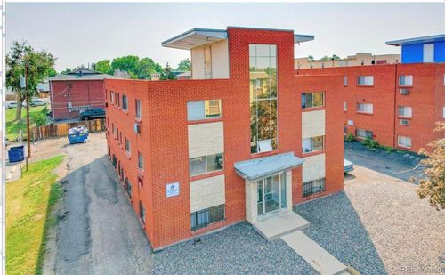 1438 Macon St, Aurora, CO, 80010-3558 | Card Image