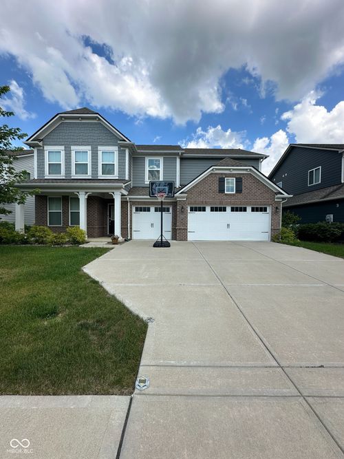 17364 Americana Xing, Noblesville, IN, 46060-7272 | Card Image