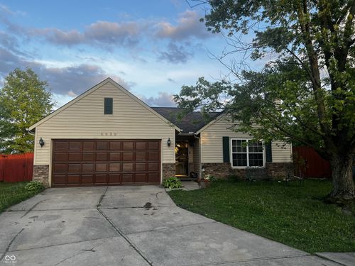 6639 Chipping Ct, Indianapolis, IN, 46268-6406 | Card Image