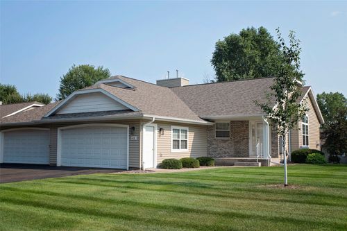 23-4433 E Hamilton Ave, Eau Claire, WI, 54701-2700 | Card Image