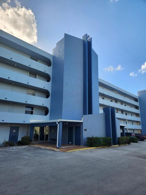 307-5301 Nw 2nd Avenue, Boca Raton, FL, 33487 | Card Image