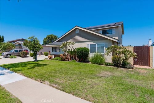 111 N Trevor St, Anaheim, CA, 92806-3821 | Card Image