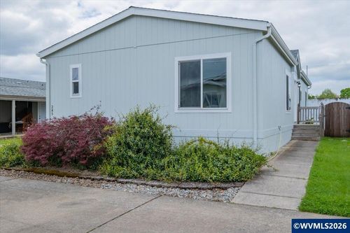 285-200 Market #285 St, Lebanon, OR, 97355 | Card Image