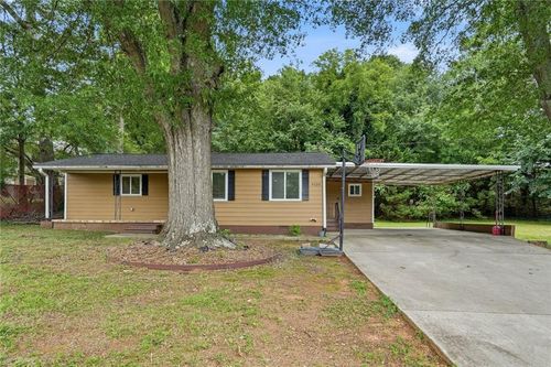4130 Mcclure Dr, Oakwood, GA, 30566-3213 | Card Image