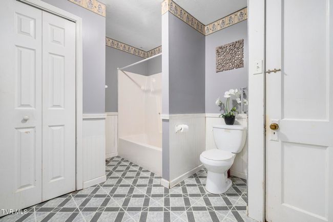 2012 Euclid Ave, House other with 3 bedrooms, 2 bathrooms and null parking in Bristol VA | Image 15