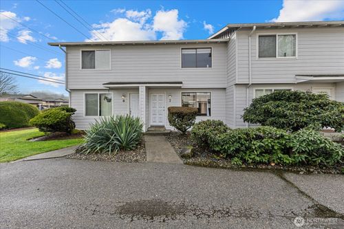 apt-7-1016 9th St Se, Puyallup, WA, 98372-4939 | Card Image