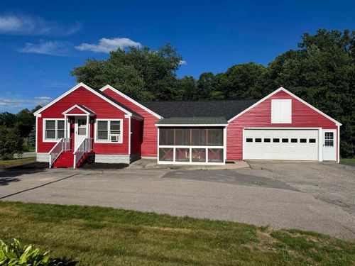 8 Grove St, Jaffrey, NH, 03452-5814 | Card Image