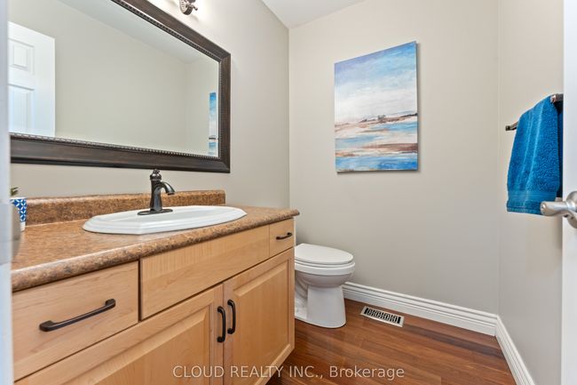 198 Pioneer Tower Rd, House other with 3 bedrooms, 3 bathrooms and 2 parking in Kitchener ON | Image 8