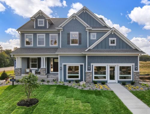 8013 Glenwood Dr, Lino Lakes, MN, 55014-6011 | Card Image