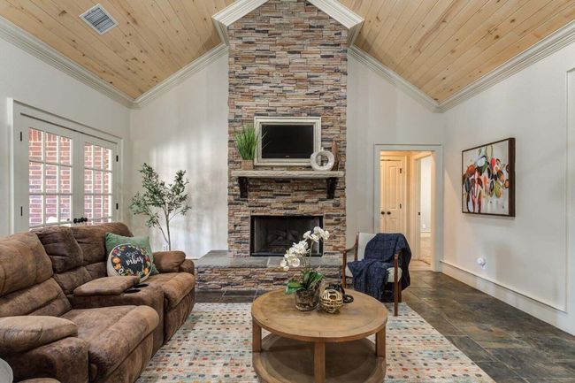 1403 10 Th St, House other with 4 bedrooms, 3 bathrooms and null parking in Shallowater TX | Image 9