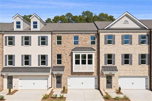 2737 Hallwood Ln, Suwanee, GA, 30024-2961 | Card Image