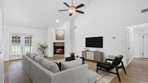 14614 Highland Rdg, San Antonio, TX, 78233-3839 | Card Image
