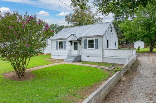 112 West St, Kenbridge, VA, 23944-2020 | Card Image