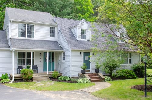 8 Dudley Rd, Sutton, MA, 01590-3036 | Card Image