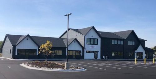 291 5th Ave Ne, Isanti, MN, 55040-2209 | Card Image