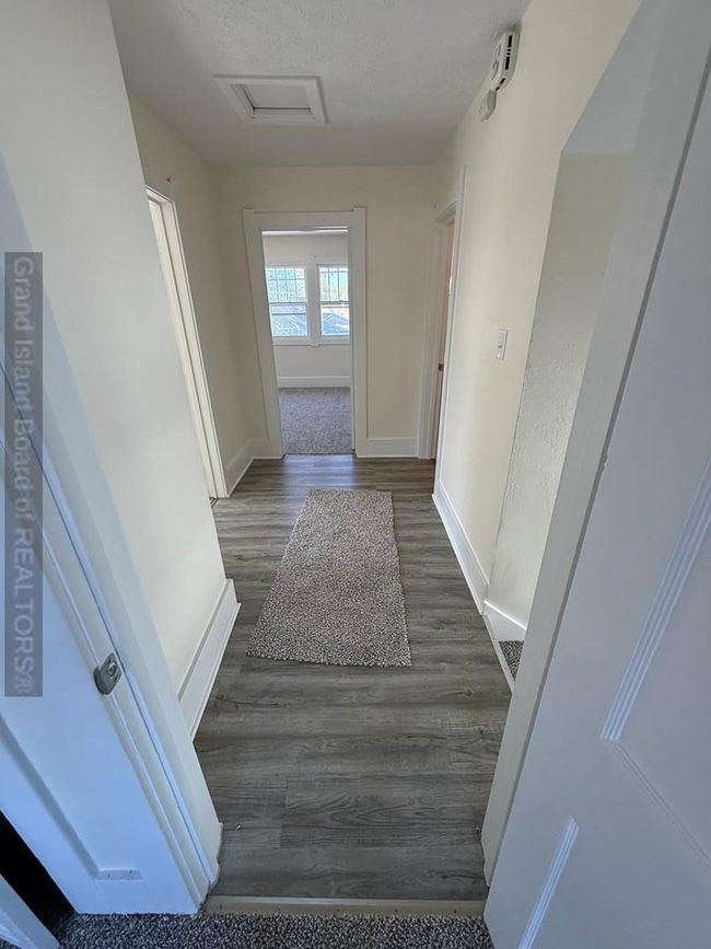 1615 W 7 St, House other with 4 bedrooms, 2 bathrooms and 1 parking in Hastings NE | Image 17