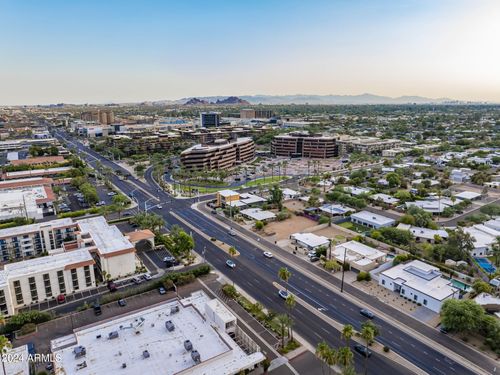 84-5016 N Scottsdale Rd, Paradise Valley, AZ, 85253-7002 | Card Image