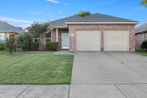 2832 Westover Drive, Grand Prairie, TX, 75052 | Card Image