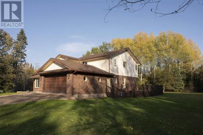 186 Gus Wouri Rd, Home with 4 bedrooms, 4 bathrooms and null parking in Thunder Bay ON | Image 3